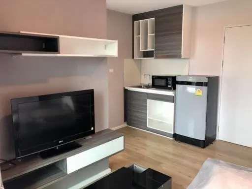 ให้เช่า Rill condo 1 นอน 1 ห้องน้ำ 26 ตร.ม. ชั้น 7 ตกแต่งเฟอร์ครบ ห้ามพลาด รีบจองเลย