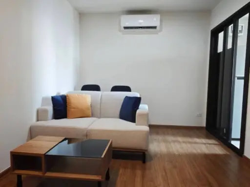 For rent: The Line Vibe, 1 bedroom, 1 bathroom. Great location, convenient transportation, fully furnished. Don't miss out!