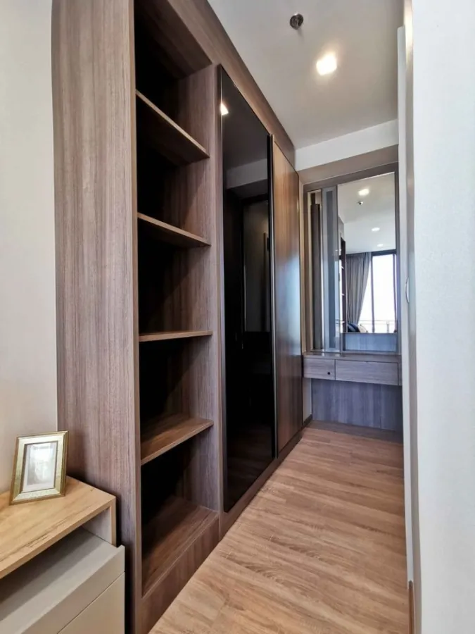 Sell and rent The Line Phahon-Pradiphat Beautiful decorated room in modern style Fully built-in, east, buy now