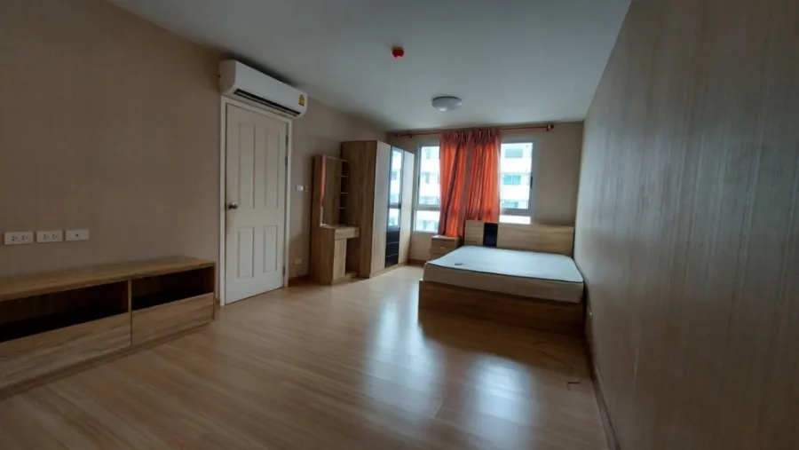 For rent, Plum Condo Phahon Yothin 89, wide room, high floor, good fit, very good price. If interested, hurry to reserve before it slips out.