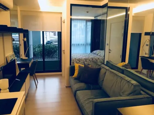 Condo for rent VTARA 36, well decorated room, north direction, very good feng shui, if you miss it you will regret it.