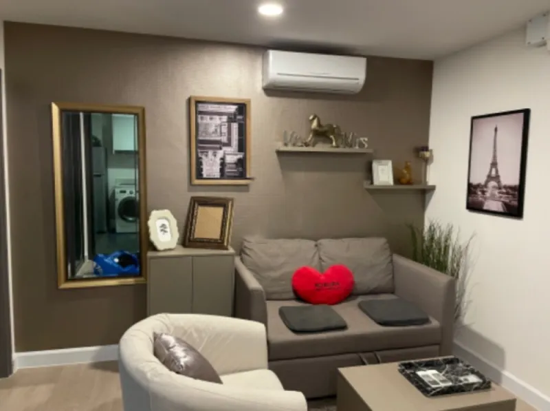ให้เช่า คอนโด เมโทร ลักซ์ โรสโกลด์ พหลฯ-สุทธิสาร ห้องสวย กว้างขวาง ใกล้บีทีเอส เดินทางสะดวก อย่ารอช้