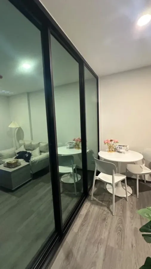 Down payment for sale, Brixton Pet & Play Phahon Yothin 50 Station, swimming pool view, good project, worth living, book now, urgently.
