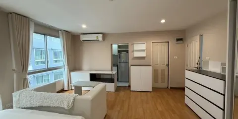 ขาย Double U Condo Phahol-Ladprao ห้องพร้อมอยู่ กว้างอยู่สบาย หิ้วกระเป๋ามาได้เลย++