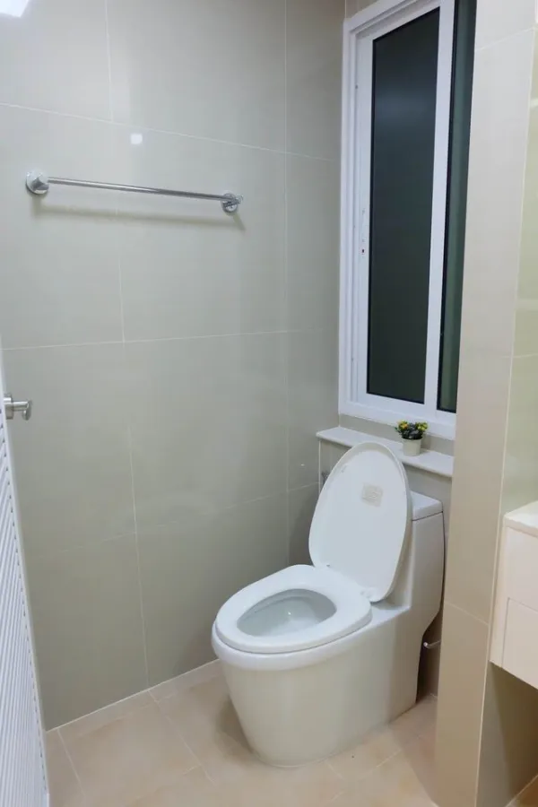 Condo for rent, TC green Rama 9, spacious room There is space to use, friendly price, do not reserve, you will regret it.