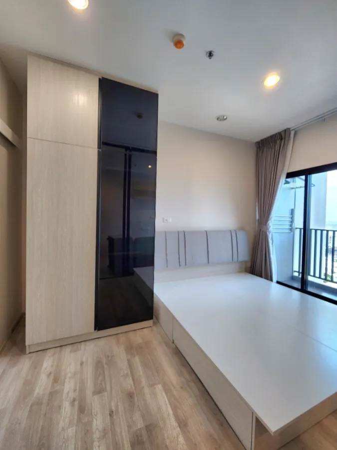 For sale: Niche Mono Mega Space Bangna, 31st floor, high floor, beautiful room, fully furnished, ready to move in, buy now, urgent.