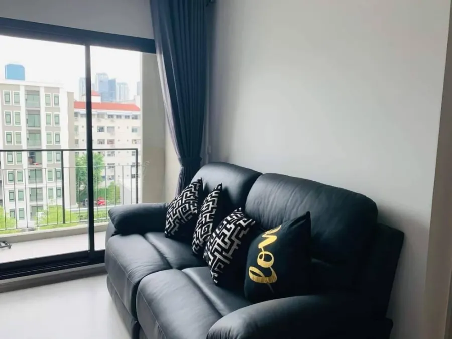 For Sale Aspire Asoke-Ratchada ชั้น 7 วิวสระว่ายน้ำ ตกแต่งอย่างดี เฟอร์ครบ จบที่เดียว ด่วนๆ