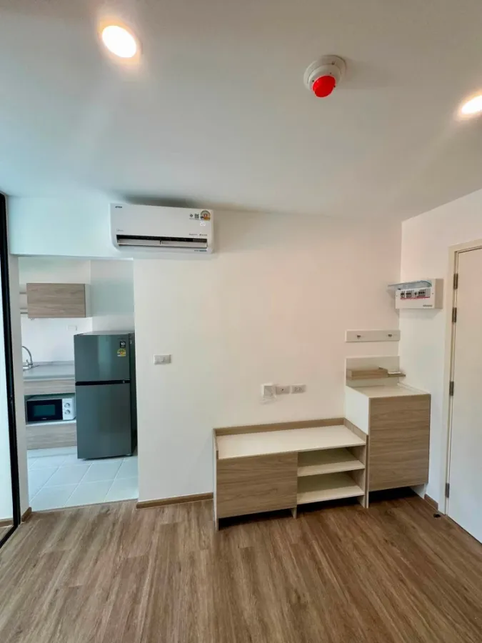 Condo for rent at Sena Kith Samrong Interchange. Ready to move in, fully furnished. Book now, don't miss out!