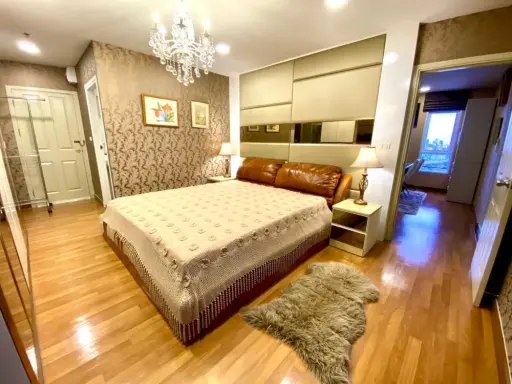 For sale: Regent Home Condo Bang Son 27, Combined Fully Furnished, fully decorated, just bring your bags and move in.