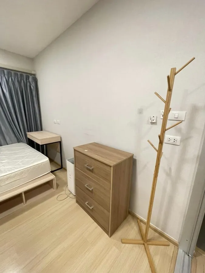 For rent Plum Condo Rangsit Alive 1, 3rd floor, pool view, fully furnished, book now, don't wait.