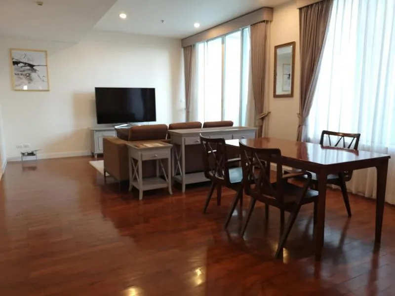 ขายด่วน!! คอนโด สิริ เรสซิเด้นซ์ สุขุมวิท 24 ชั้น 14 ห้องหัวมุม วิวสวนสวย เฟอร์ครบ พร้อมอยู่ รีบคว้าเลย!!