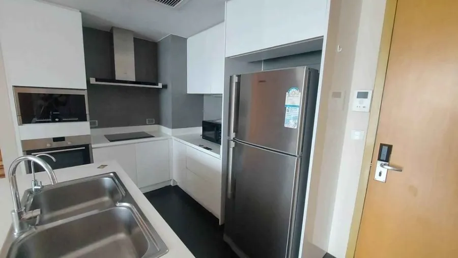 For rent, Aequa Sukhumvit 49, 18th floor, very spacious room, luxury condo, complete electrical appliances, hurry to book now.