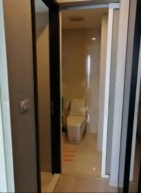 ขาย ให้เช่า!! คอนโด ริทึ่ม สุขุมวิท 44/1 ชั้น 22 เฟอร์นิเจอร์ครบ พร้อมเข้าอยู่ได้ทันที ห้ามพลาด!