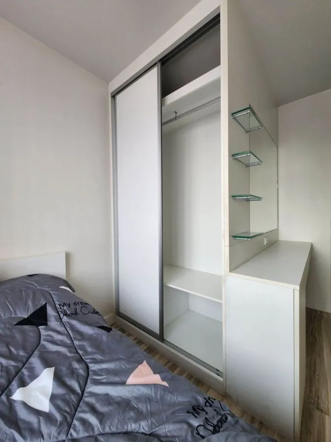 For rent, Sammakorn S9, 1 bedroom condominium, decorated built -in. The view is good, the atmosphere is good. Hurry to book before missing