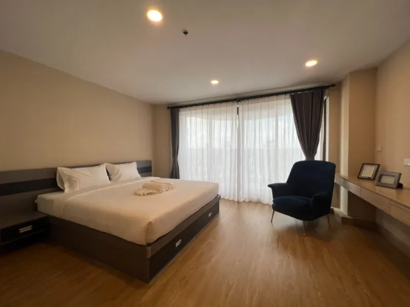 ให้เช่า!! สเตท ทาวเวอร์ คอนโดมิเนียม ชั้น 42 ห้องตกแต่งสวย ทำเลดี ใกล้แหล่งธุรกิจ ห้ามพลาด!!