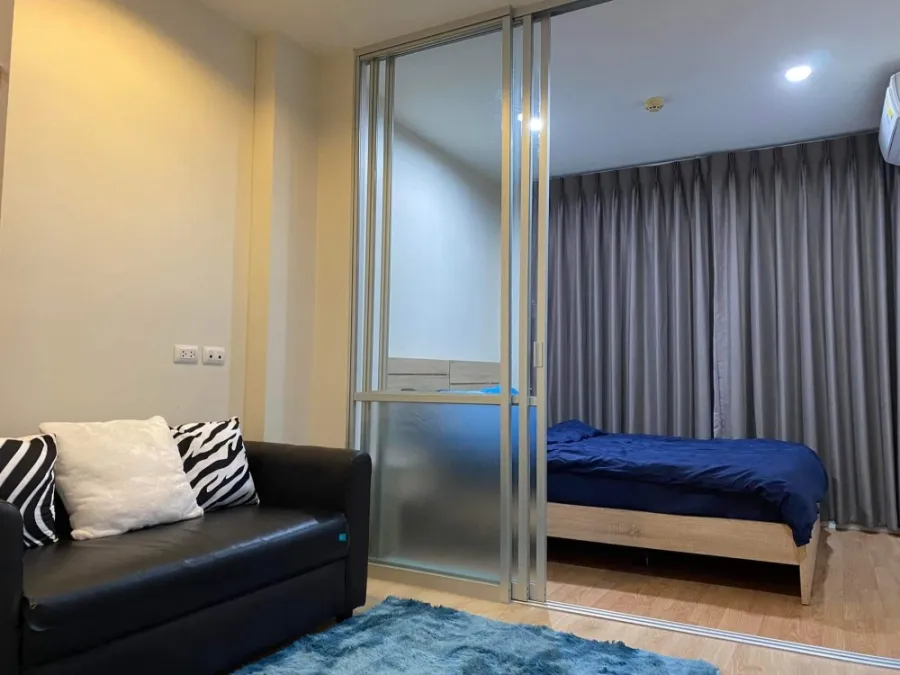 For sale, Lumpini Ville On Nut-Pattanakarn, 8th floor, Building A, partition room, fully furnished, ready to move in immediately. Reserve now.