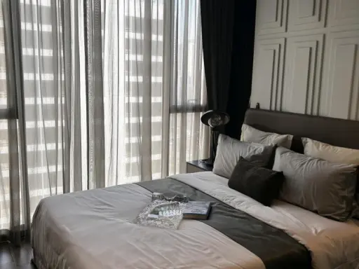 ให้เช่า MUNIQ Sukhumvit 23 ห้องกว้าง แต่งครบ น่าอยู่ รีบจับจองเลย ห้ามพลาด