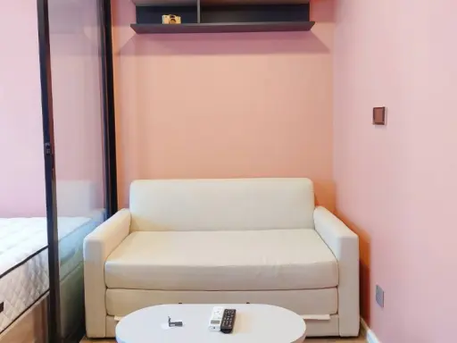 Condo for rent, Cave TU, near Thammasat University, Building D, 7th floor, pool view, good location, don't miss it!!