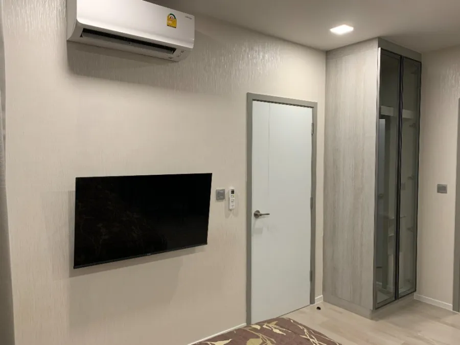 ให้เช่า โมดิซ ลอนซ์ รังสิต ชั้น 20 ห้องใหญ่ แต่งครบ พร้อมเข้าอยู่ได้ทันที จองเลย ห้ามพลาด