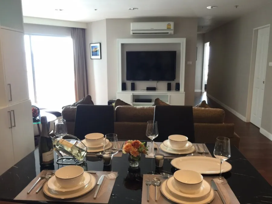 ขาย Belle Grand Rama 9 ห้องตกแต่งครบครัน โซฟาตัวใหญ่นั่งสบายสุดๆ ดีแบบนี้รีบจองเลยจร้า