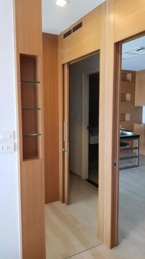 For rent!! Noble Remix Condo, Sukhumvit 36, 19th floor, unblocked view, complete with electrical appliances, don't miss it!!