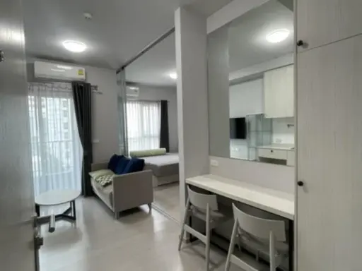 For sale: Chapter One Shine Bang Pho, beautiful room, very comfortable, decorated in a warm style, fully furnished, ready to move in. Don't wait, rese