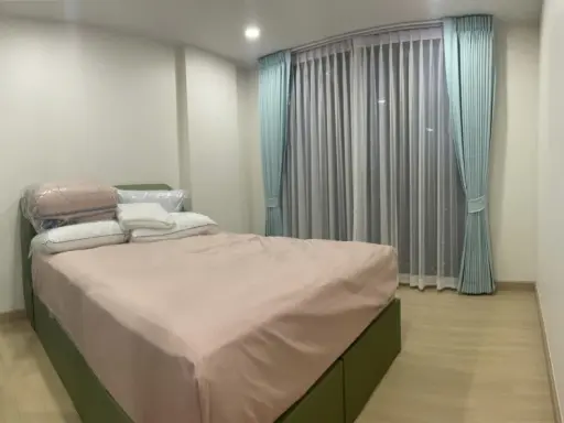 Condo for sale, Supalai Prime Rama 9, white tone room, easy to decorate, fully furnished, don't delay.