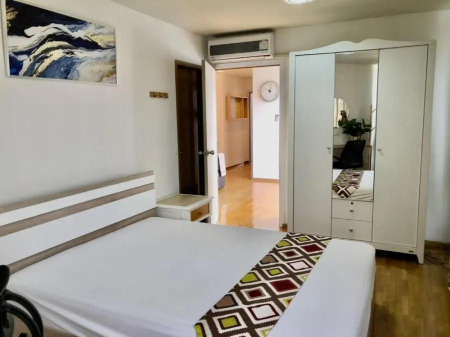 Urgent sale!! Condo River Heaven (Charoen Krung 76/1) complete with furniture + electrical appliances. Book now, don't miss it!!