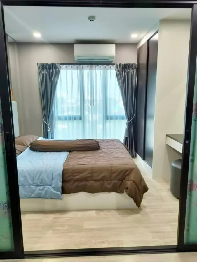 ขาย D mark condo sutthisan ชั้น 8 วิวโล่ง ไม่มีตึกบัง แถมเครื่องใช้ไฟฟ้าครบชุด จองก่อนได้ก่อนเลยจ้า