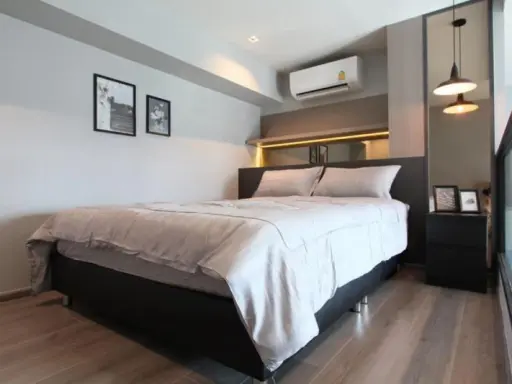 Wow, very beautiful, decorated in a very model style. Wide room, high ceiling, rent now The Reserve Phahol - Pradipat