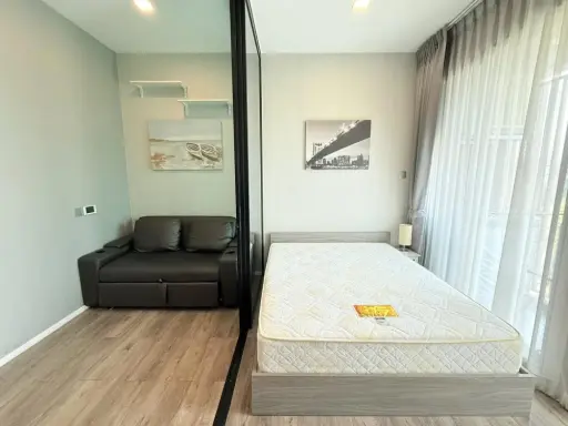 Condo for rent: Brown Condo Ratchada 32, nice room, nice wallpaper, reasonable price, book now.