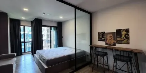 ให้เช่า Kave Town Space ห้องสตูดิโอ เฟอร์และสิ่งอำนวยความสะดวกครบครัน หิ้วกระเป๋าเข้าอยู่ได้เลย