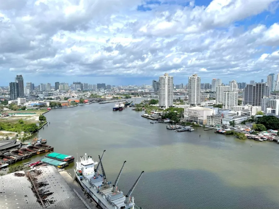 Condo for rent, Ivy River Ratburana, high floor, beautiful view, overlooking the Chao Phraya River, ready to move in, don't miss it!