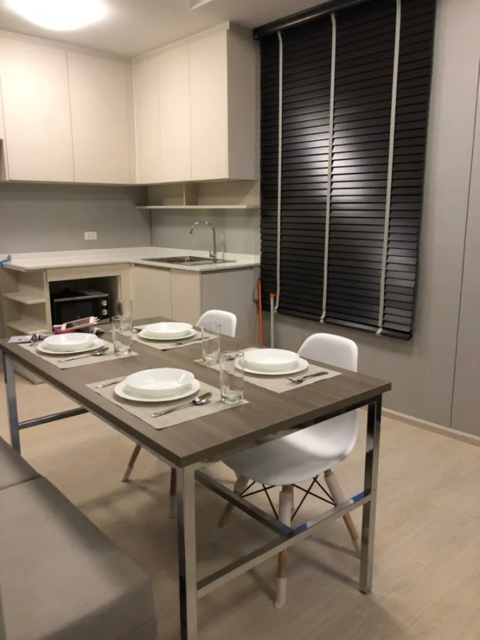 Condo for sale, rent, Chapter One Eco Ratchada-Huai Khwang, corner room, complete with furniture and electrical appliances.