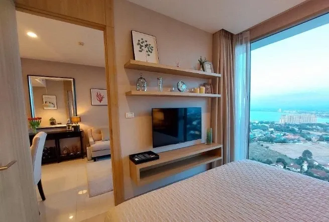 ขาย The Riviera Wong Amat Beach ชั้น 32 ห้องมุม แต่งครบ น่าอยู่ สนใจจองเลย