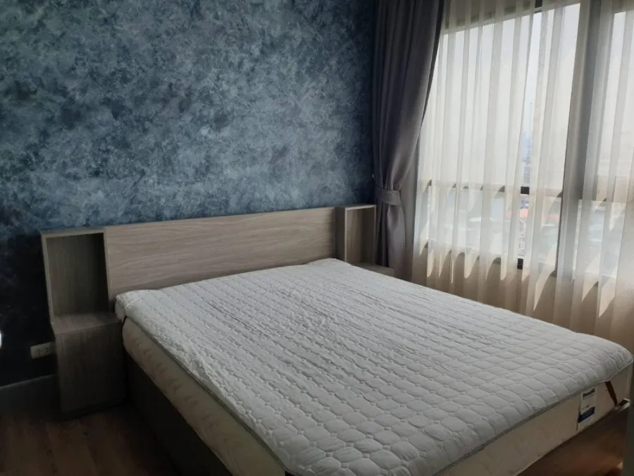 For rent: Chapter One Midtown Lat Phrao 24, decorated in a cool loft style with full furniture, ready to move in.