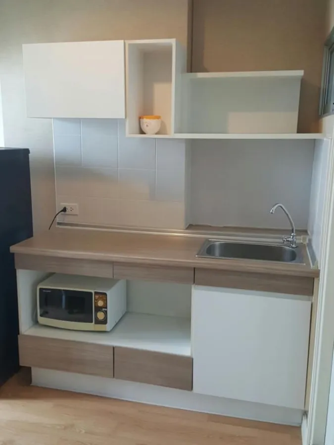 Condo for rent, Lumpini Park Pinklao, 10th floor, pool view, ready to move in, good atmosphere, don't miss it!!