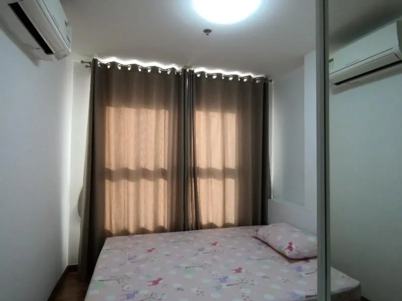 For rent The Trust Condo Ngamwongwan, the room is not expensive. Separate bedroom Hurry up to reserve. Can't find anywhere anymore.
