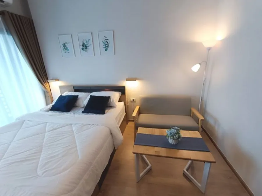 Condo for rent, Ideo Rama 9-Asoke, 15th floor, STUDIO room decorated with style. Can't reserve now. Hurry up.