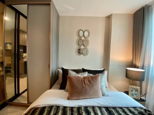 Condo for sale Knightsbridge Phahonyothin Interchange. A lovely decorated room, built in throughout the room. You shouldn't miss this opportunity.