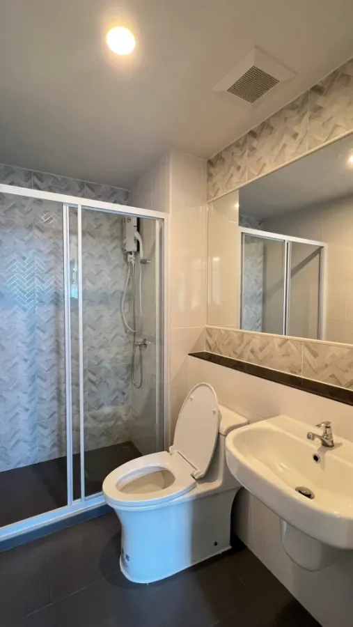 ให้เช่า Regent Home Wuttakat ชั้น 35 ห้องสวย มาพร้อมการตกแต่งที่ครบครัน จองเลย