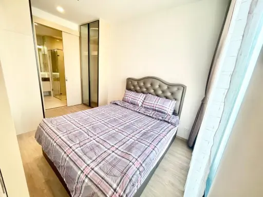 Noble 39 Condominium