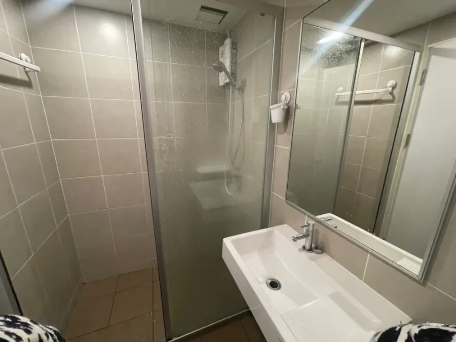 Condo for rent Lumpini Ville Phatthanakan-Srinakarin. The room is decorated and ready to move in. Separate kitchen. Don't miss out on something good l