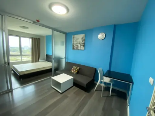 For rent, dcondo Campus Resort Rangsit, 7th floor, good height, plus a very good view. If interested, hurry to reserve it before it slips out of yo