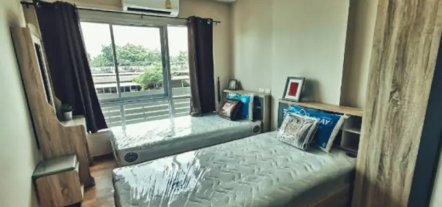 ให้เช่า บี คอนโด พหลโยธิน ห้องใญ่ 1 ห้องนอน แยกห้องเป็นสัดส่วน แถมเฟอร์อย่างดีทั้งห้อง รีบจองด่วนๆ images