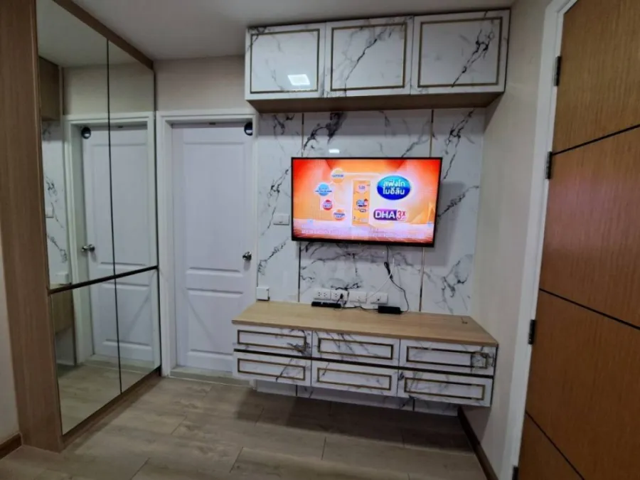 For rent: The Maple Ratchada-Ladprao, 6th floor, open view, airy, comfortable, fully furnished, nice to live in, book now, don't miss out.