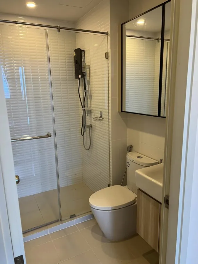 For rent: Chivathai Kaset Nawamin, high floor, separate room, open view, airy, comfortable. Don't wait, book now!
