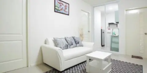 ด่วน!! ขาย/เช่า Kensington Condominium 2 ห้องนอน พื้นที่กว้าง เฟอร์ครบ พร้อมอยู่ อย่ารอช้า!!