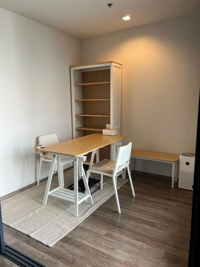 For rent/sale, Life Ladprao Valley, high floor, great view, great price, very nice room. If you don't reserve, you will regret it.