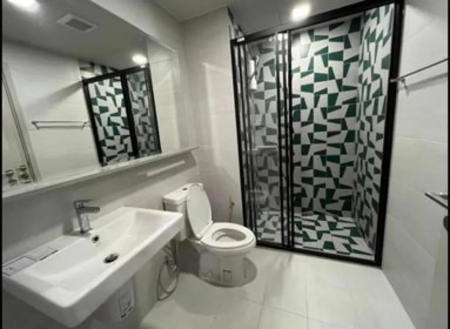 For rent!! Condo The Base Sukhumvit 50, 6th floor, beautiful room, ready to move in immediately, book now!!